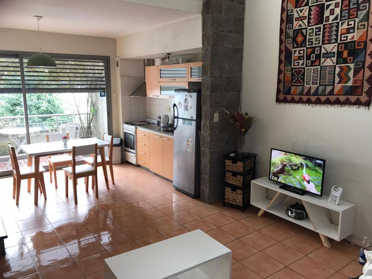 Appartamento Duplex Dos Ambientes Con Terraza Propia Y Parilla Buenos Aires Esterno foto